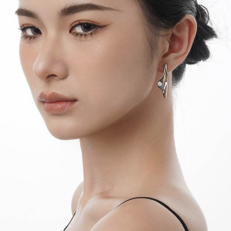 Women's 925 Sterling Silver Floral Stud Earrings ladys earrings Distinguished Fine Apparel