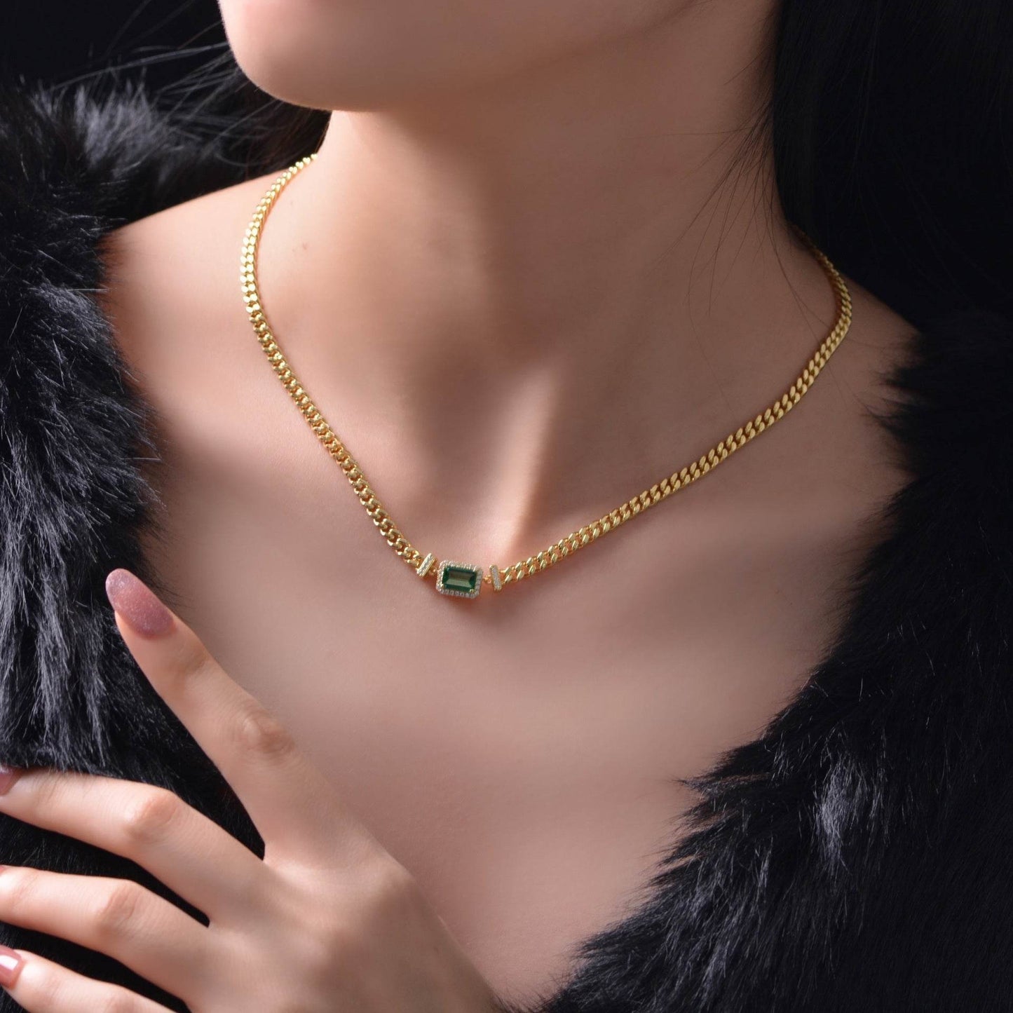 Distinguished ladies Emerald Pendant on 925 Silver Adjustable Simple Necklace Lady's accessory's Distinguished Fine Apparel