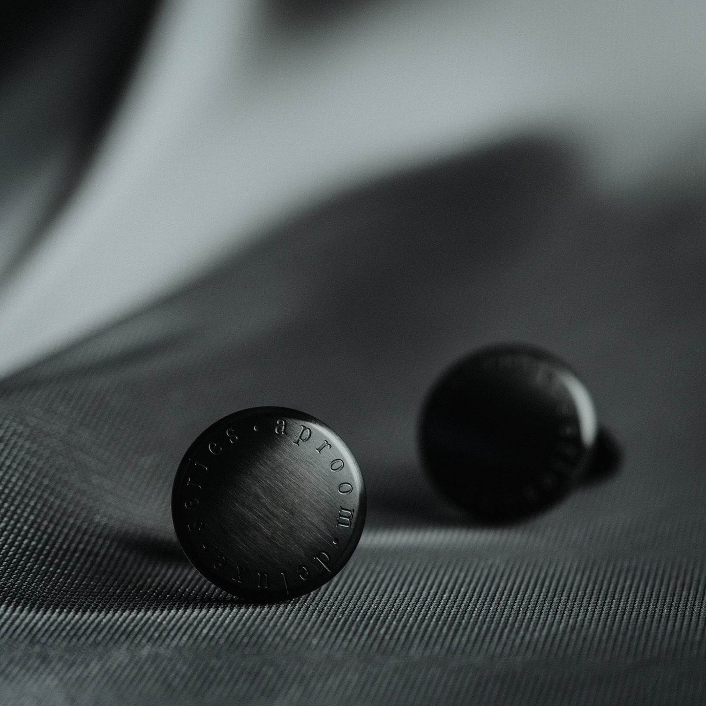 Cufflinks Men's Business Luxury - solid Simple Black gents accessorys Distinguished Fine Apparel