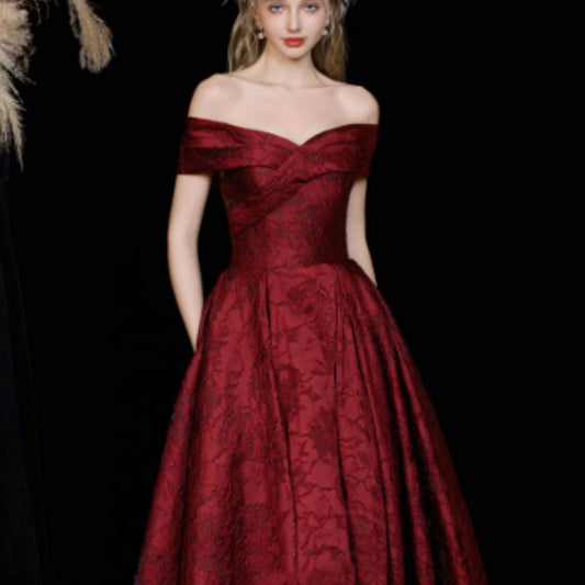 Distinguished Ladies French Style Niche High-end Light Luxury Evening Gown ladys gown Distinguished Fine Apparel