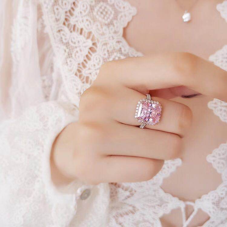 Sterling Silver Gold-Plated Zircon Ring – Simulated Diamond Brilliance ladys ring Distinguished Fine Apparel