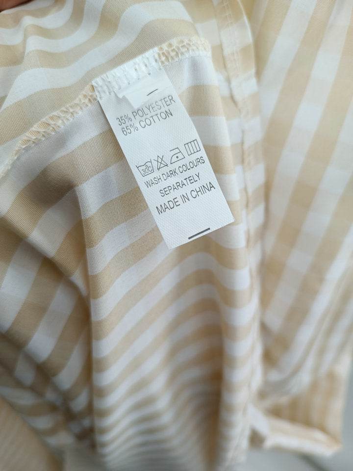 Ladies Summer Fun Classic Style Dress, Sleeveless A-line - Print Pleated and Ruffle dresses Distinguished Fine Apparel