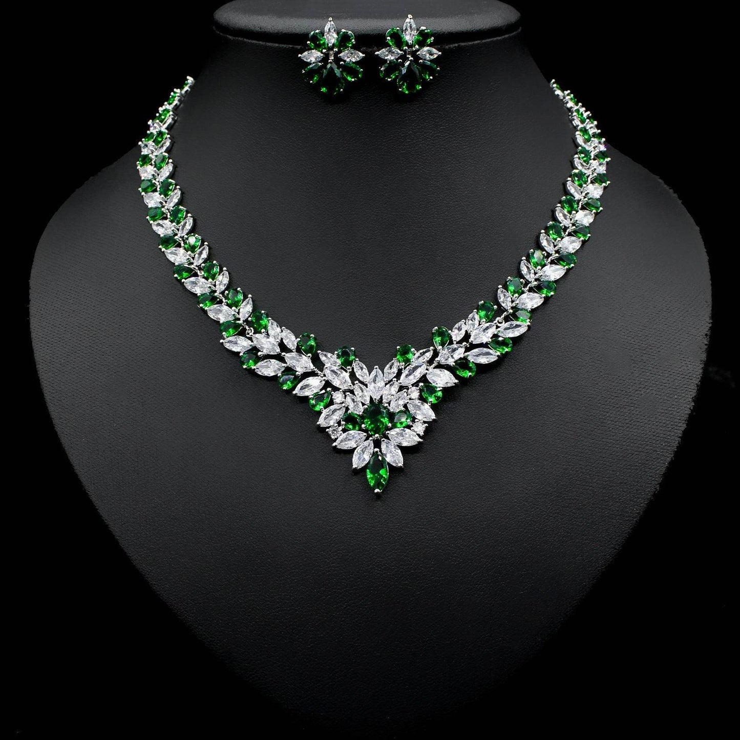 Fashion Ice Flower Zircon Jewelry Set - Sparkling Beauty with a Frosted Touch jewelry set Distinguished Fine Apparel Green No box