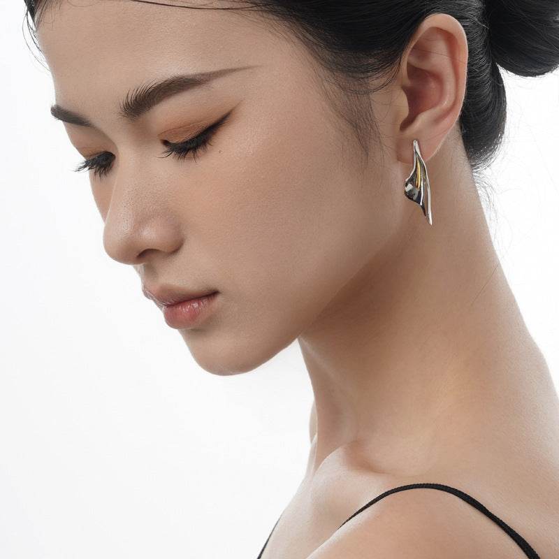 Women's 925 Sterling Silver Floral Stud Earrings ladys earrings Distinguished Fine Apparel
