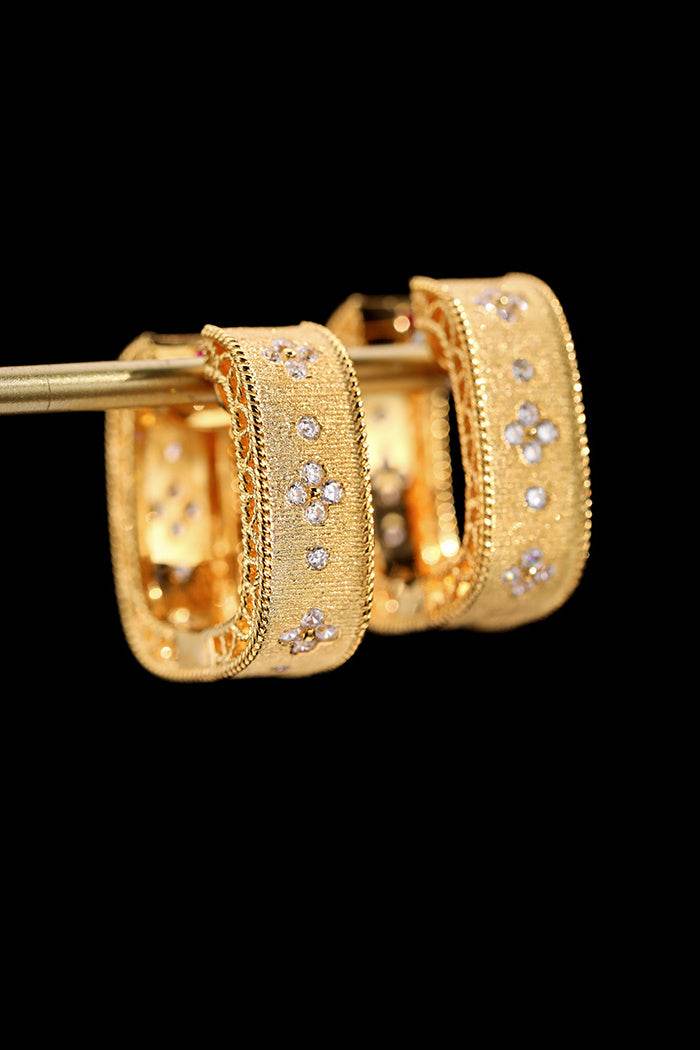 Vintage Court Style Wide Sparkling Brushed Earrings – Elegant Gift Jewelry ladys earrings Distinguished Fine Apparel