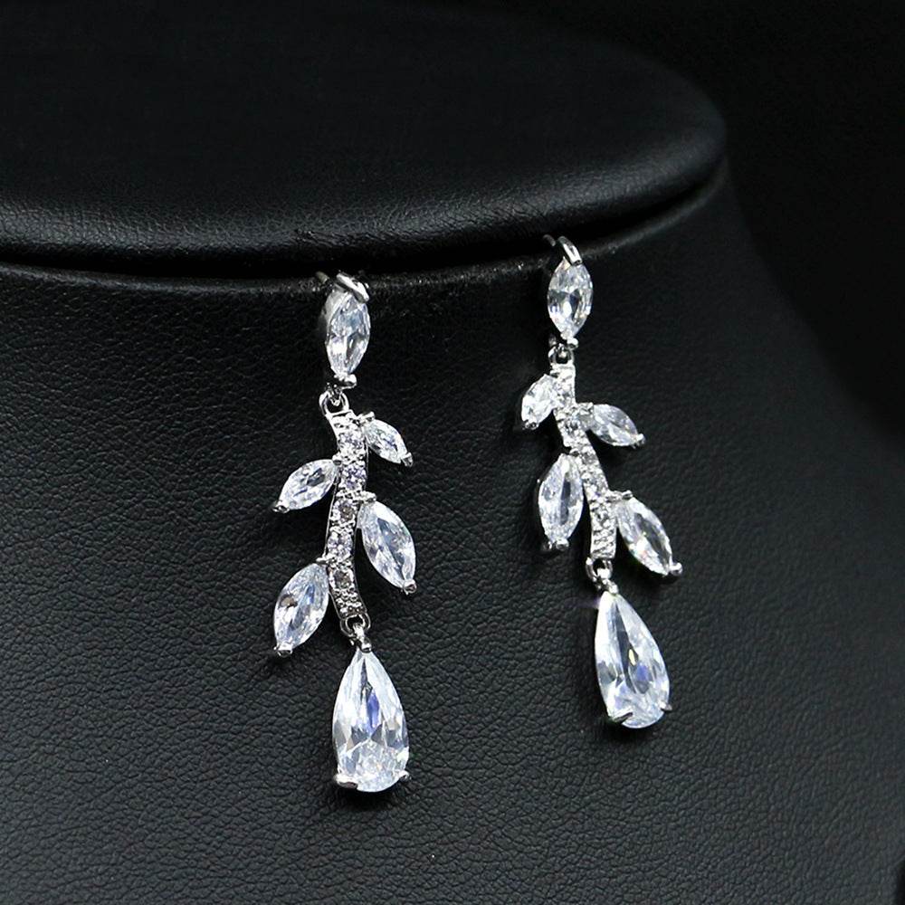 Zircon Necklace Bridal Set – European & American Elegance for Brides jewelry set Distinguished Fine Apparel