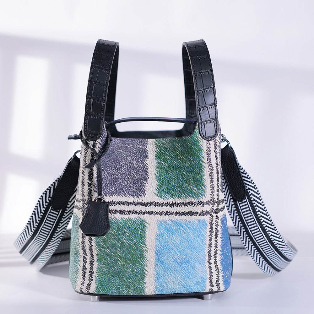 Genuine Leather ladies Large capacity bags - Adjustable Shoulder Strap ladys accessorys Distinguished Fine Apparel Crocodile Black