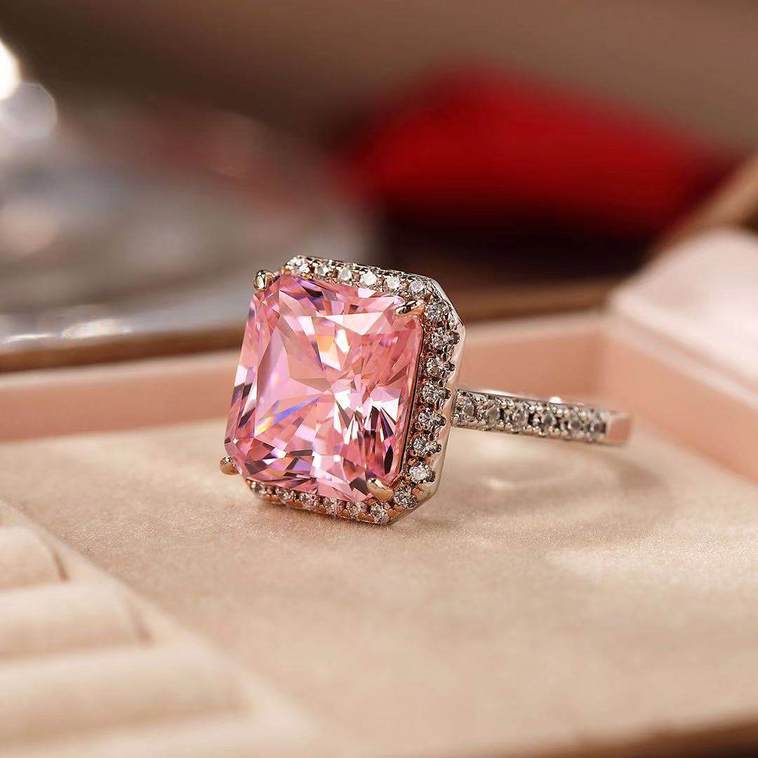 Sterling Silver Gold-Plated Zircon Ring – Simulated Diamond Brilliance ladys ring Distinguished Fine Apparel