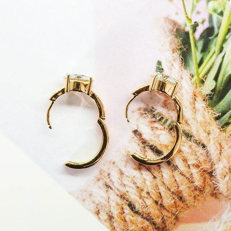 Women’s Moissanite Earrings – 18K Gold D Color Luxury Studs ladys earrings Distinguished Fine Apparel