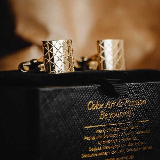 Men's Gold Professional Cufflinks for Business gents accessorys Distinguished Fine Apparel