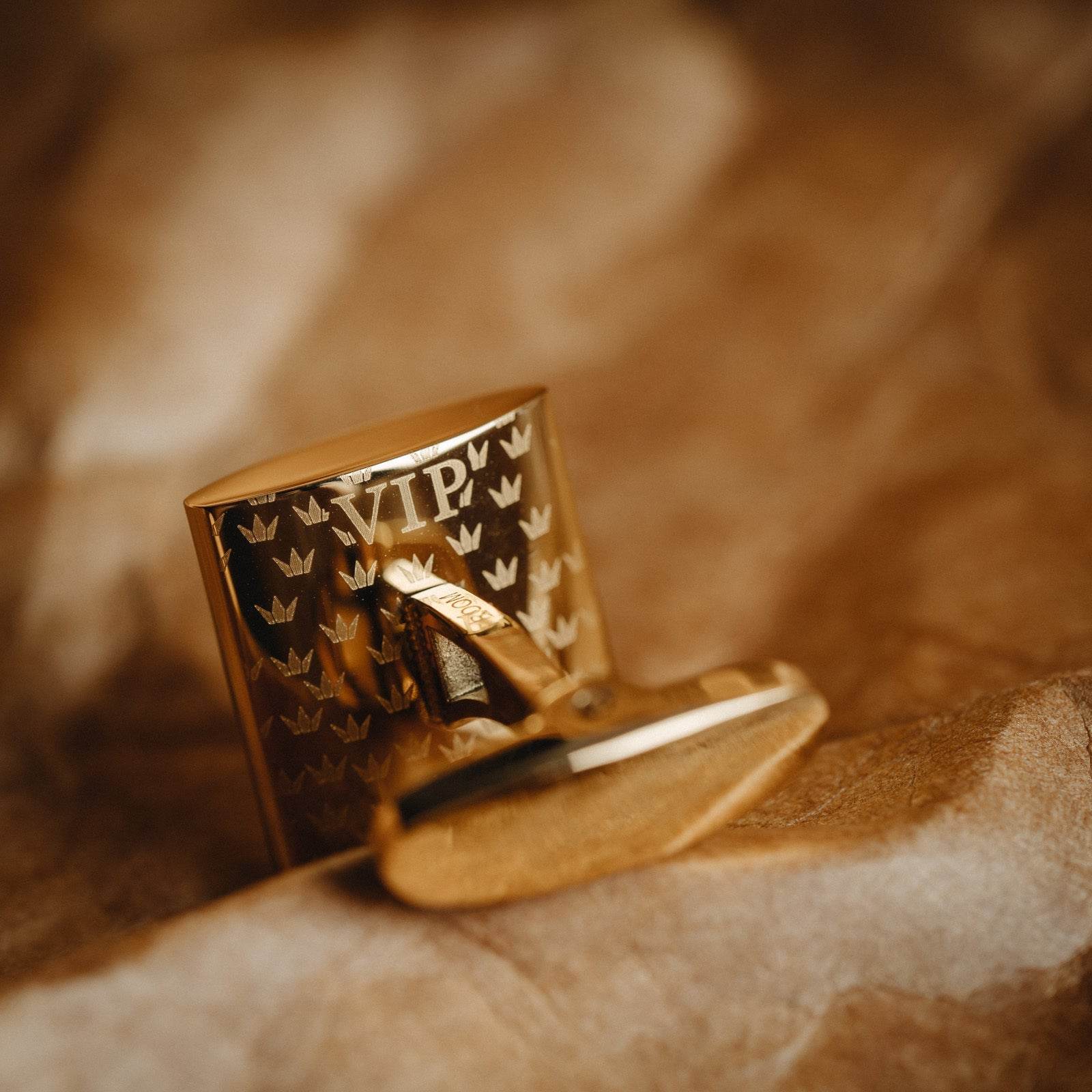 Men's Gold Professional Cufflinks for Business gents accessorys Distinguished Fine Apparel