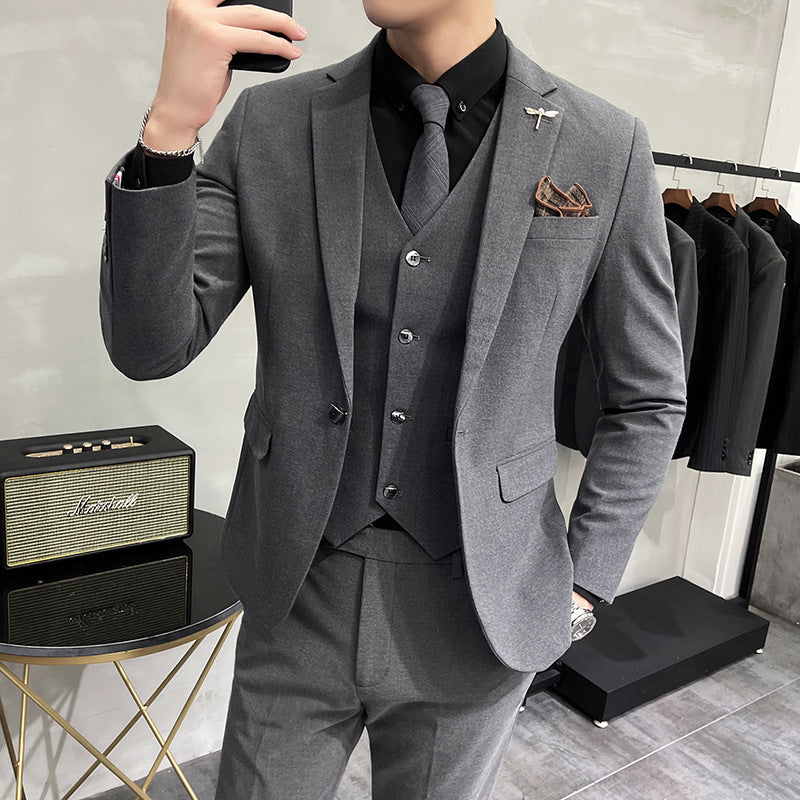 Discerning Gentlemens 3-piece Business Suit 3-piece Business Suit Distinguished Fine Apparel