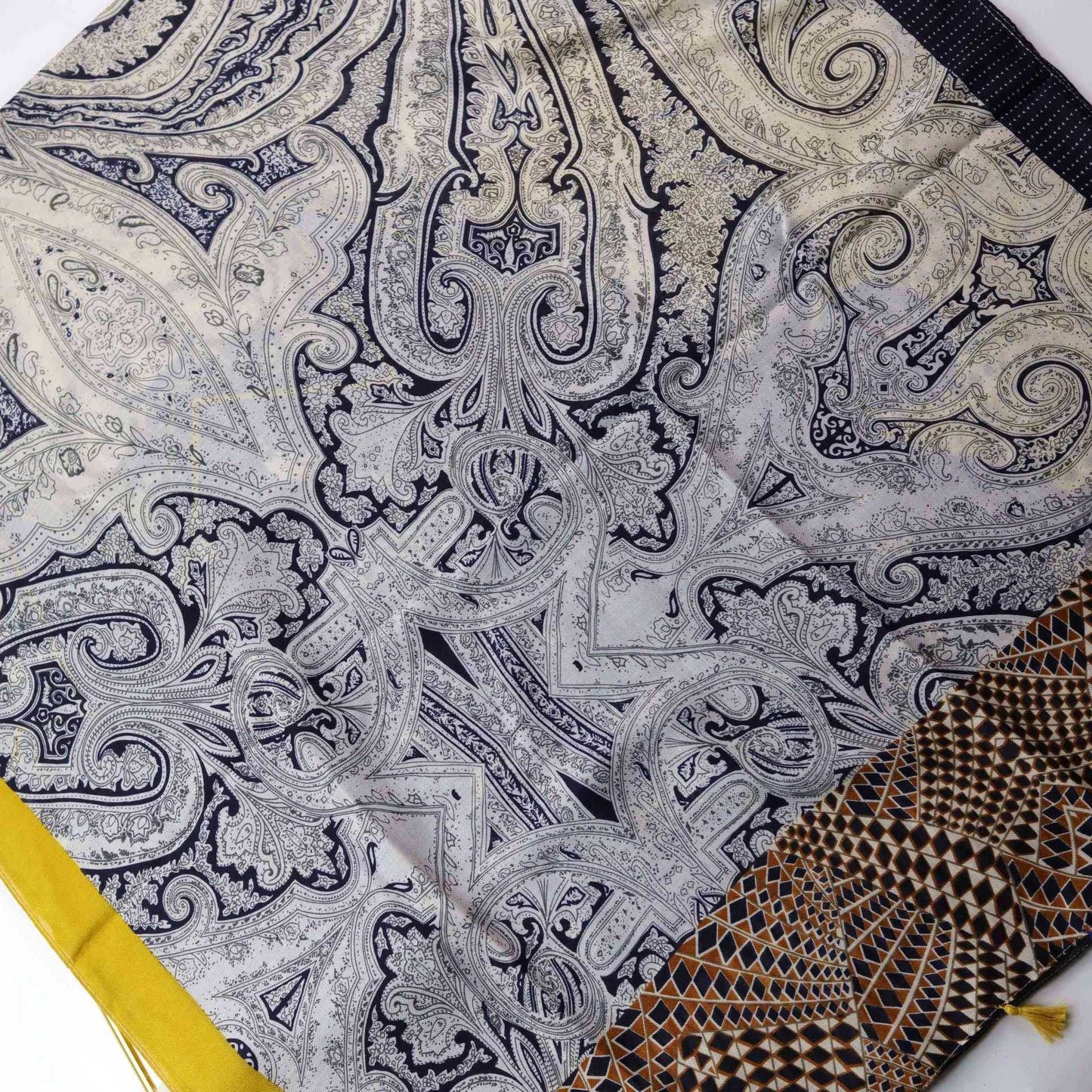 Lady's Cashew Print Silk Scarf Shawl for Elegant Styling ladys skafs Distinguished Fine Apparel