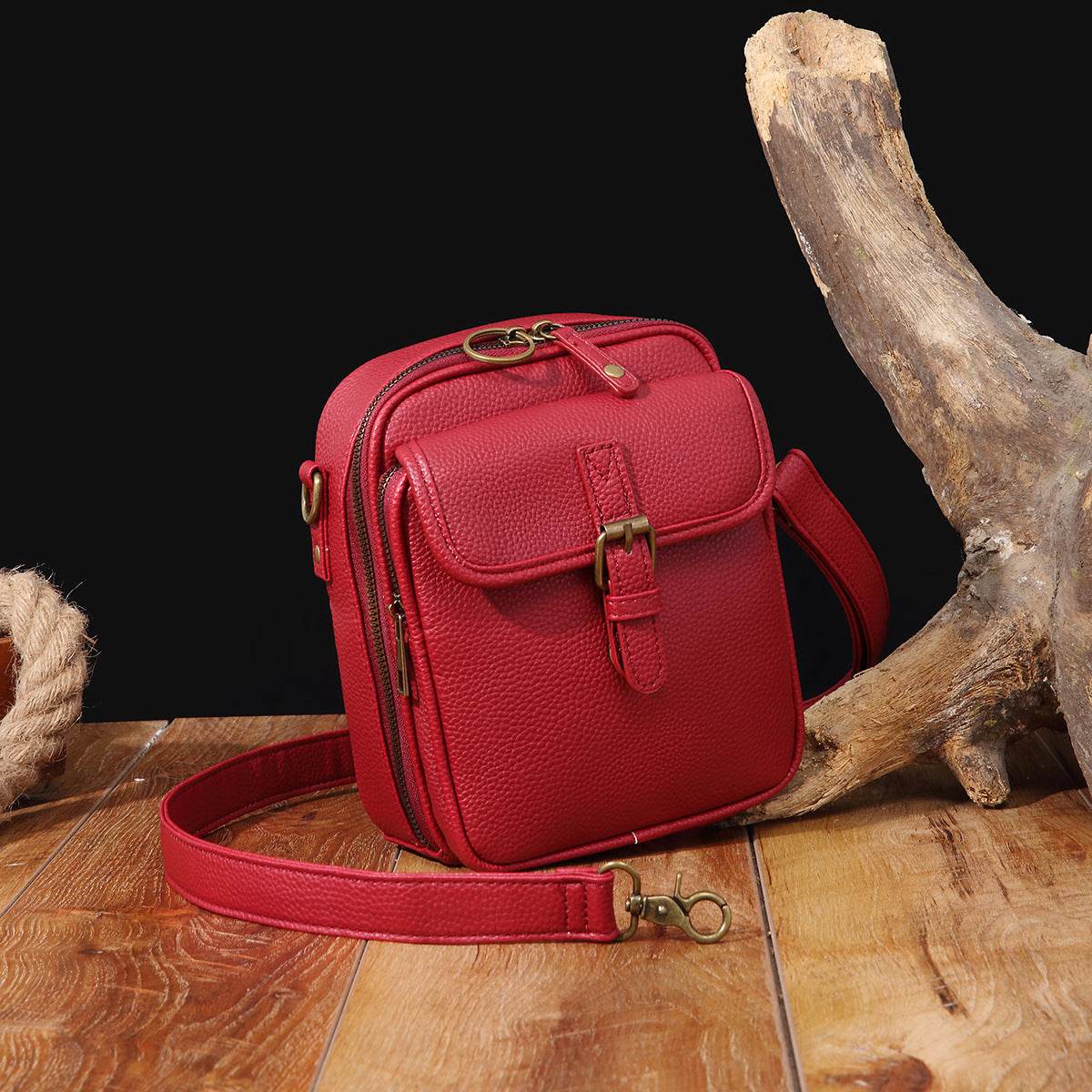 ladies Messenger Bag With 10 Card Inserts Retro Large Capacity Grate For Travel Ladies bags Distinguished Fine Apparel