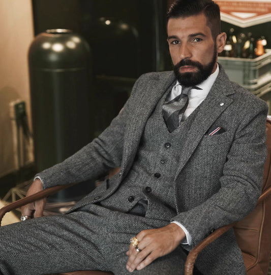 British style Wool Herringbone Men's Formal Wear Business Suit mens suits Distinguished Fine Apparel