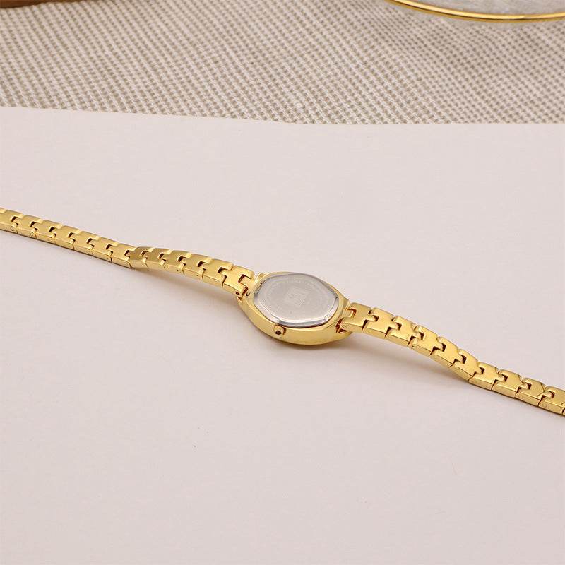 Women's Vintage Pineapple Pattern Watch – Alluvial Gold Fashion Timepiece ladys accessorys Distinguished Fine Apparel