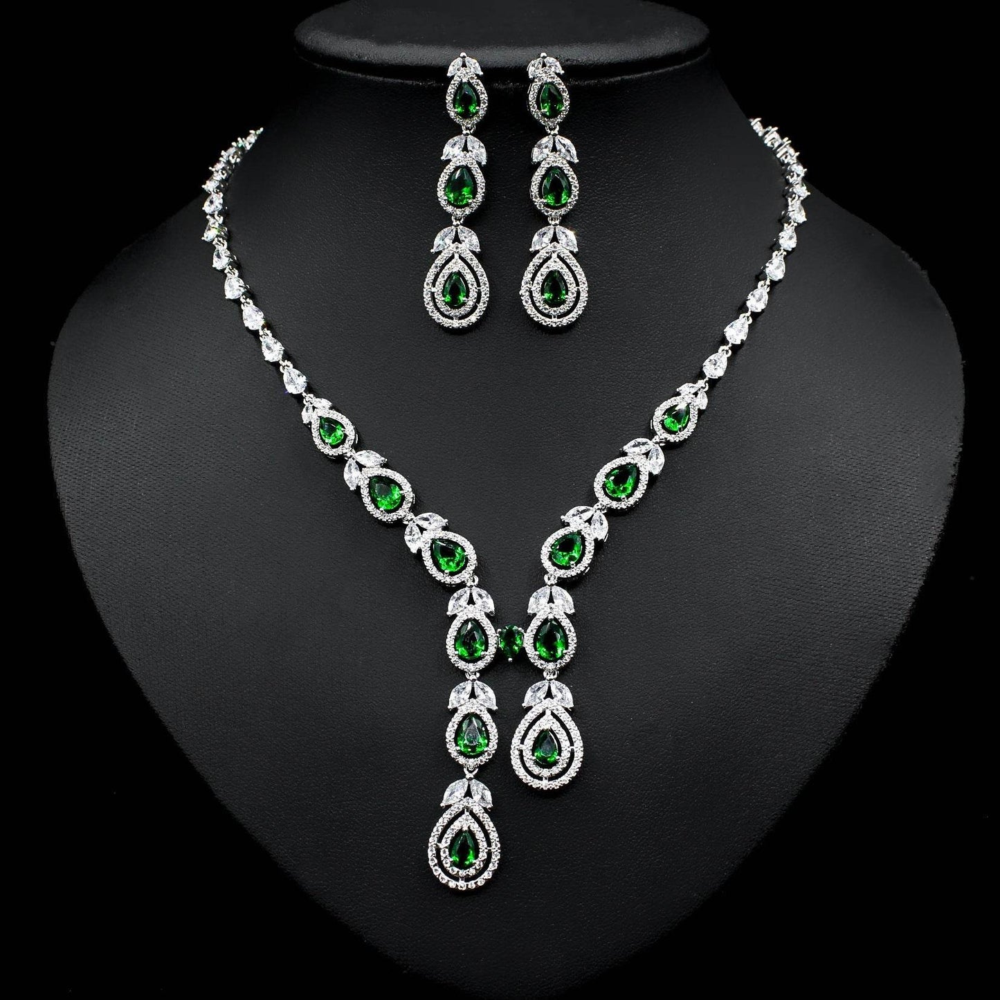 Elegant Temperament Jewelry Set – Chain Necklace & Earrings for Women jewelry set Distinguished Fine Apparel Green Necklace only no box