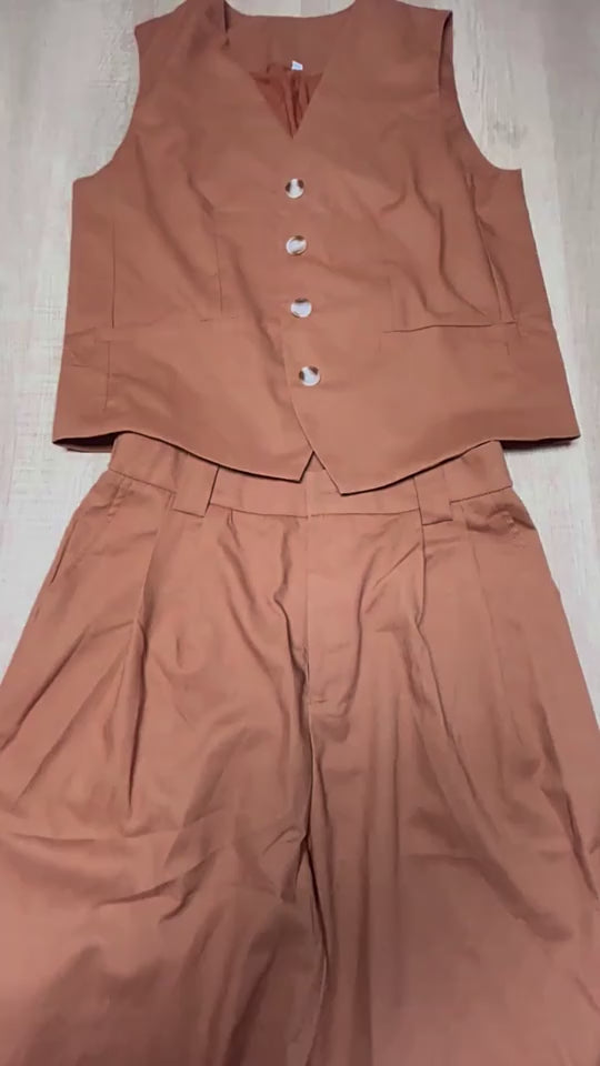 Ladies Summer Suit V-neck Sleeveless Top And Loose Trousers Casual Distinction ladys suit Distinguished Fine Apparel